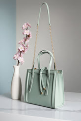 Best Shoulder Bags In Pakistan